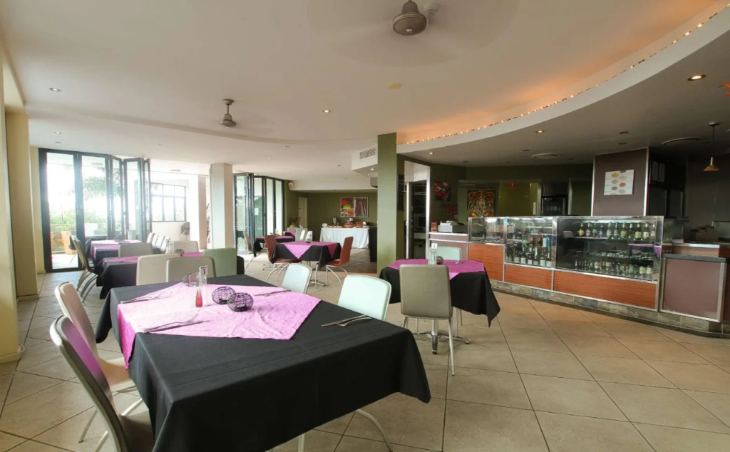 Caloundra Central Apartment Hotel Official