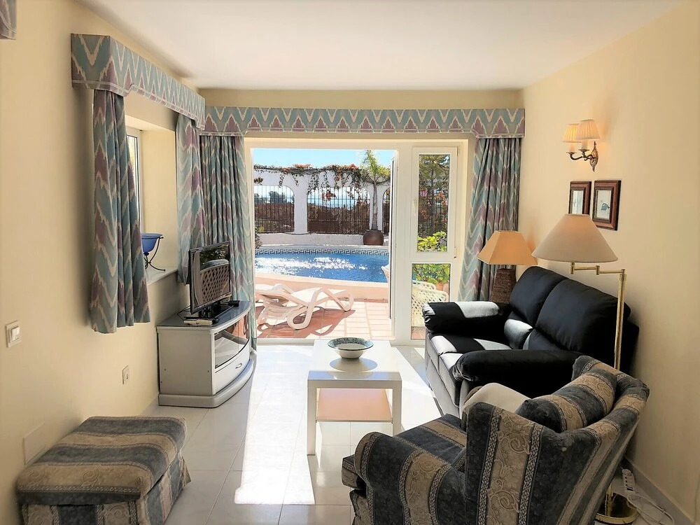 Chimenea 15 Apartments Casasol
