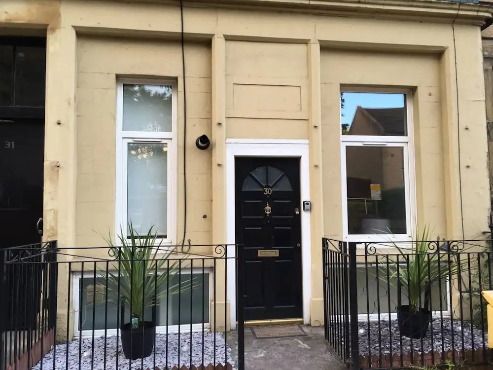 Cosy 1 Bedroom Edinburgh Apartment