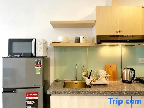 SOHO D1 High Floor Comfy Flat w/ Balcony CityView