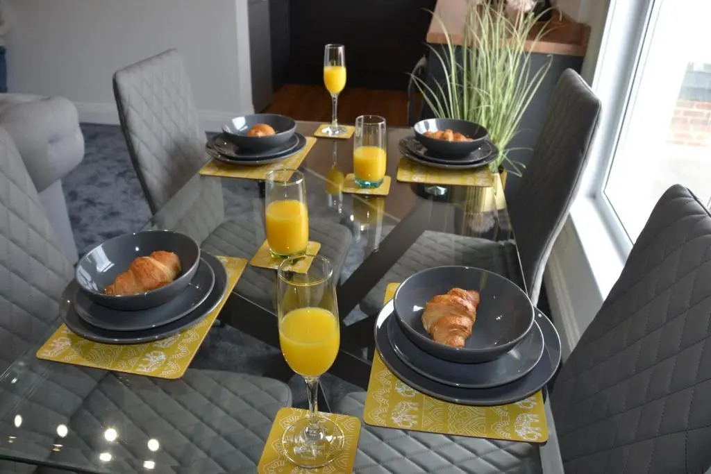 Oak Tree Boutique Apartment - 2 Bedrooms Apartment - Stayseekers