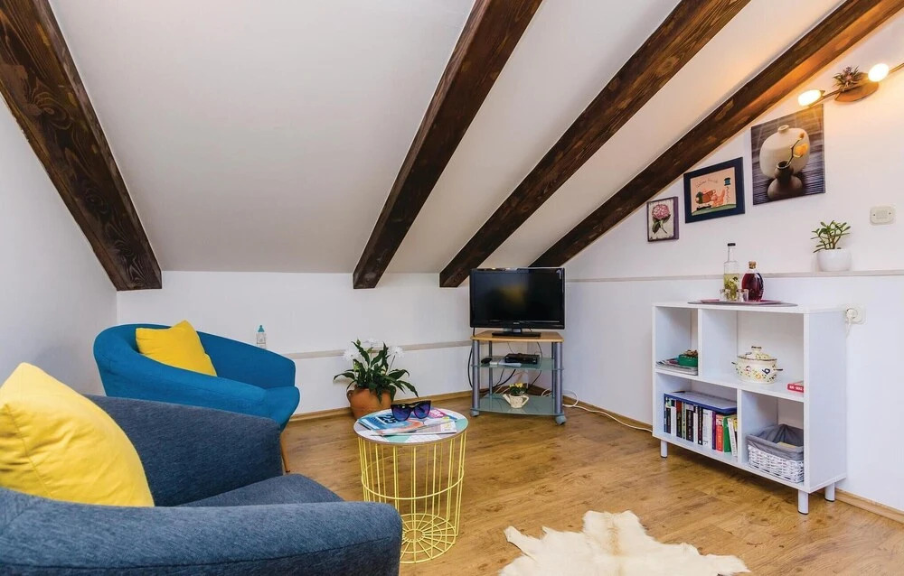Nice Home in Dubrovnik With Wifi and 1 Bedrooms