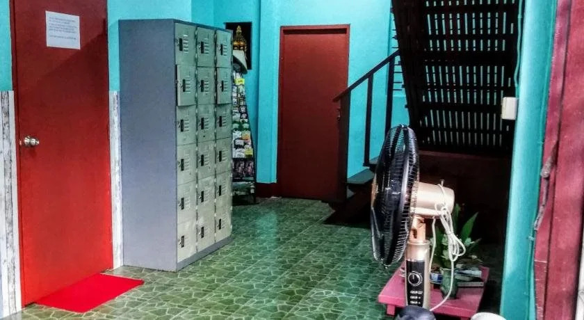Champion Hostel 2 - Adults Only