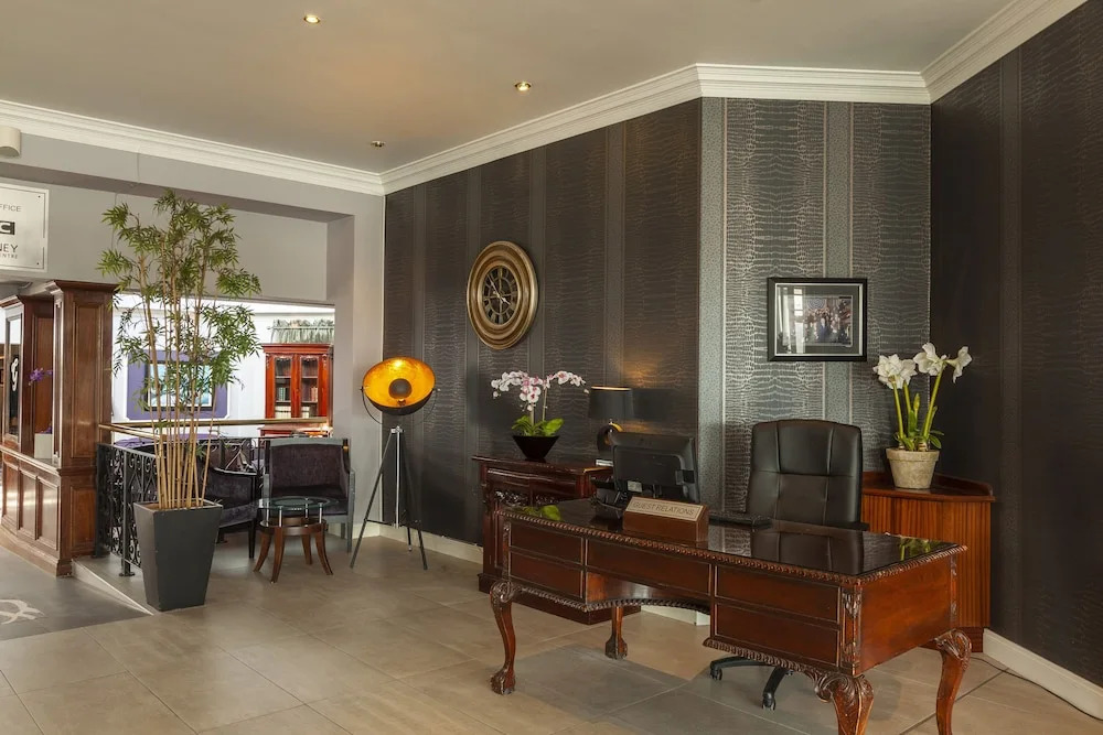 Gleneagle River Apartments