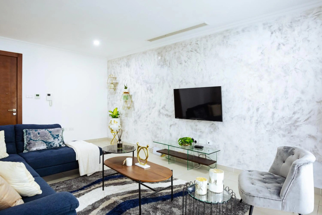 Nice 3 bedroom Apartment Space Available