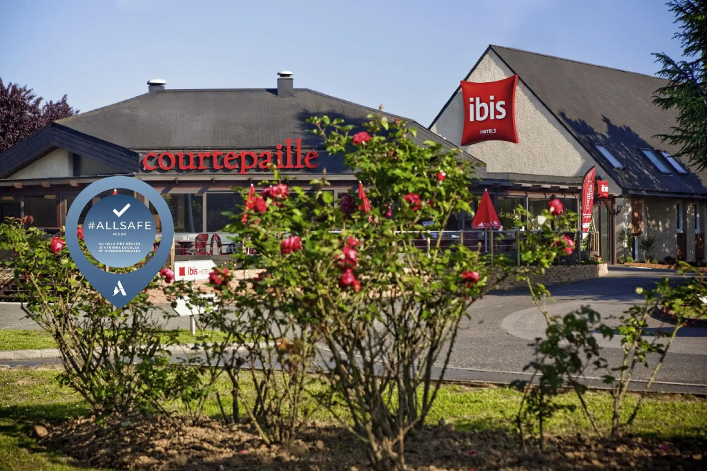 ibis Senlis