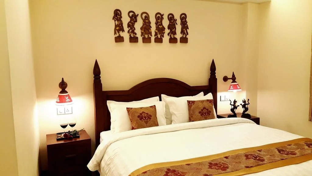 Royal Bagan Hotel