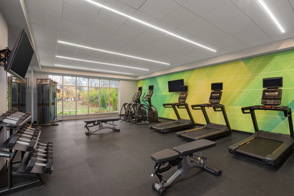 Holiday Inn & Suites Detroit - Troy by IHG