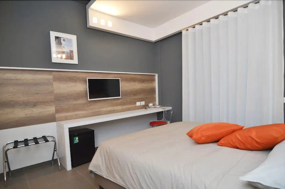 Гостевой дом Via Toledo 156 Napoli Cozy Rooms