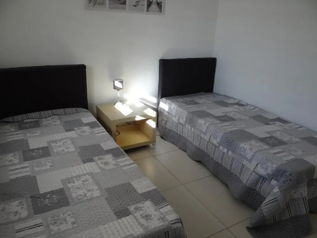 Appartement Cavalaire-sur-Mer, 3 pièces, 6 personnes - FR-1-100-226