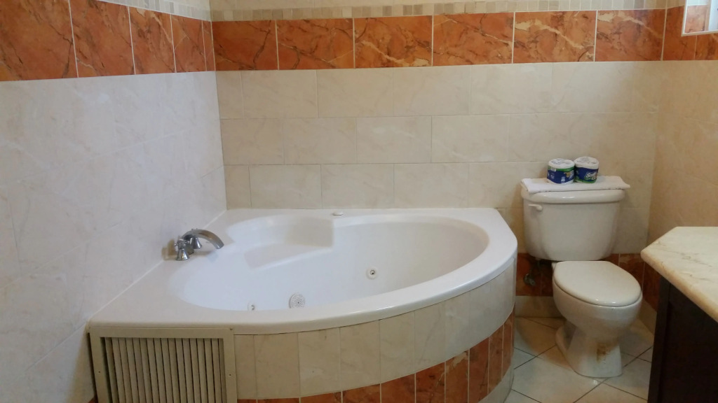 New Garden Hotel