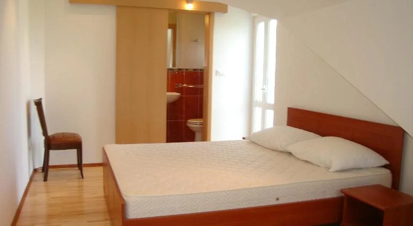 Apartments & Rooms Villa Lucija