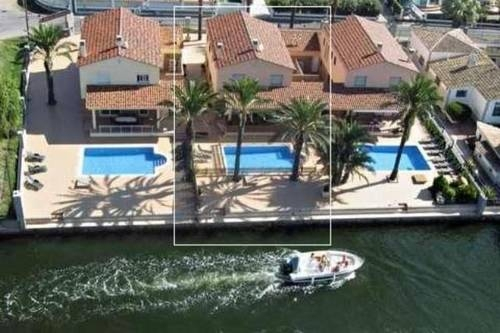Apart-rent Villa Pani 0145 con piscina y amarre
