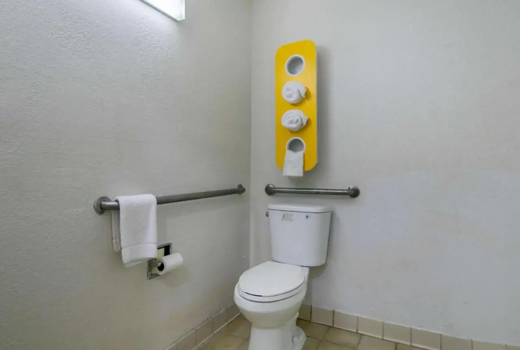 Motel 6 Conyers