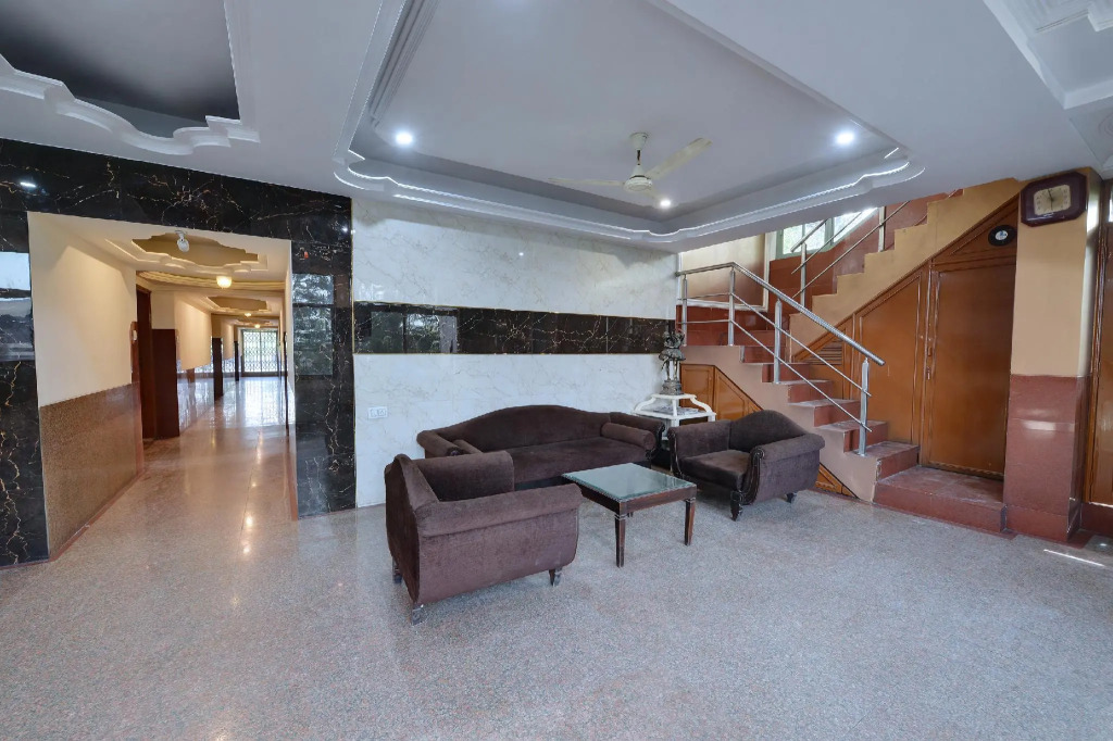 Hotel O Jamalpur Ahmedabad Formerly Hotel Peace