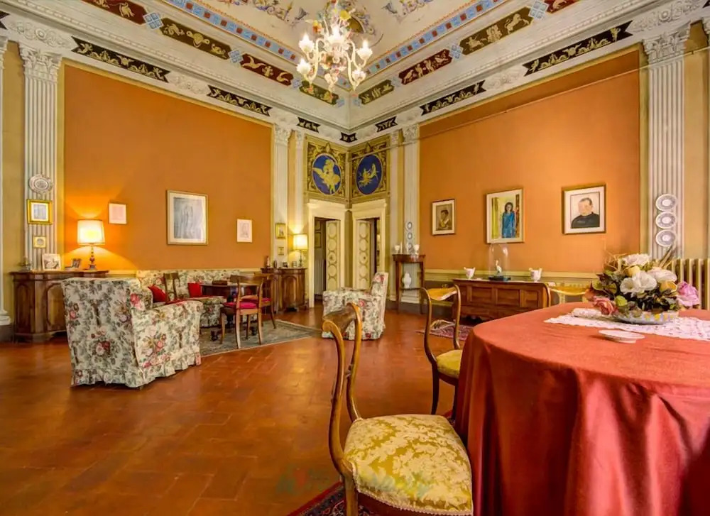 AlbergoDiffusoVolterra