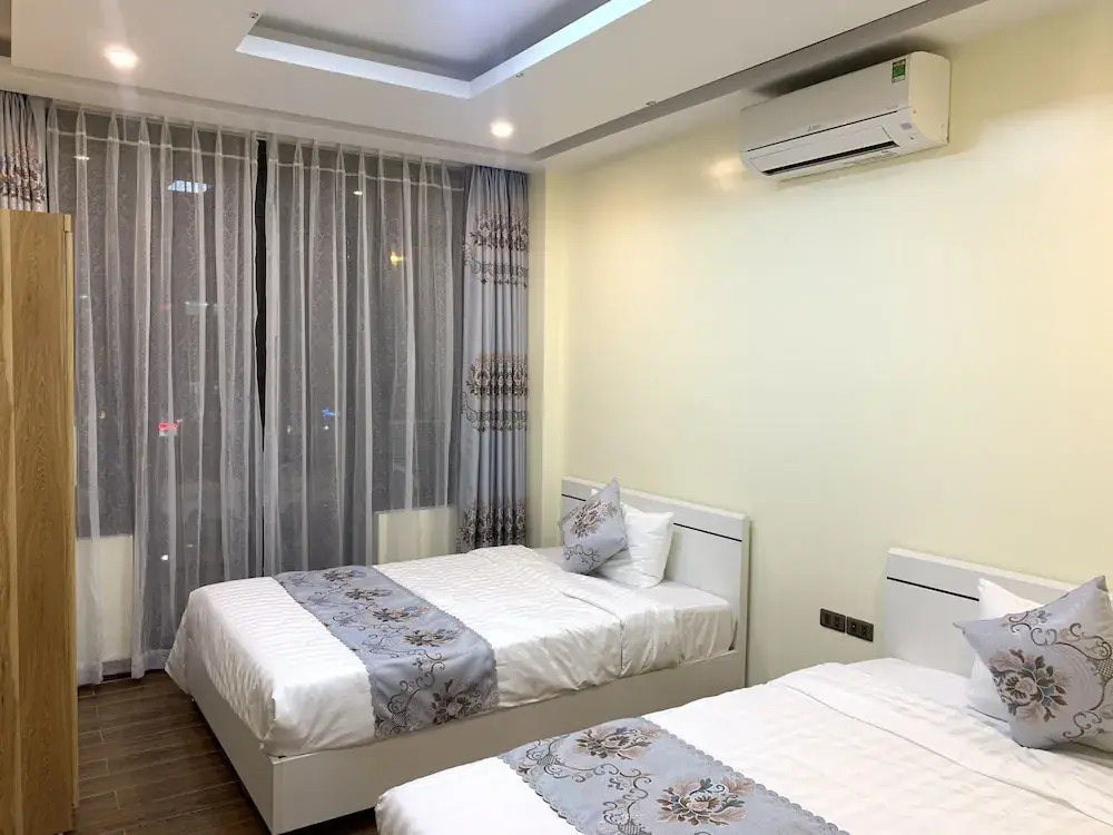 Y PLACE Guest House