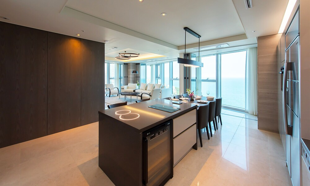 LCT Residence