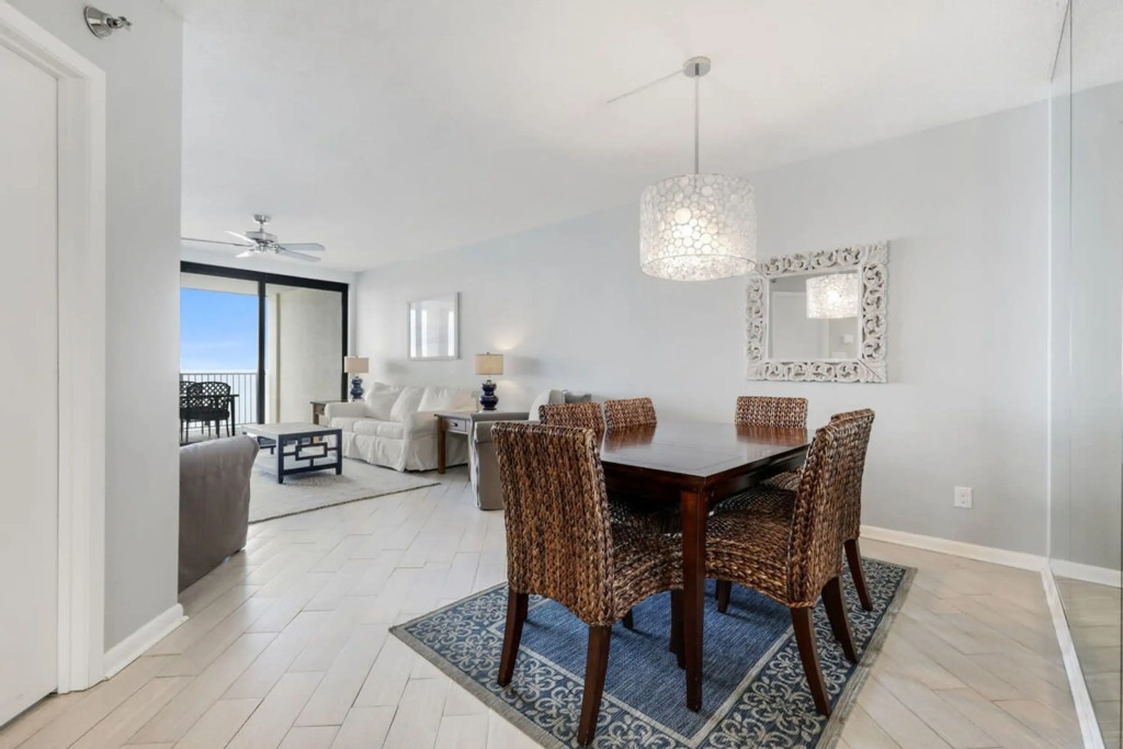 Windward Pointe 1504: top floor, A+ beach view, Orange Beach