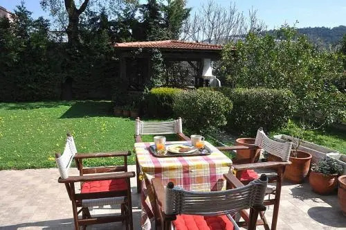 Beautiful house with garden in Rhodes