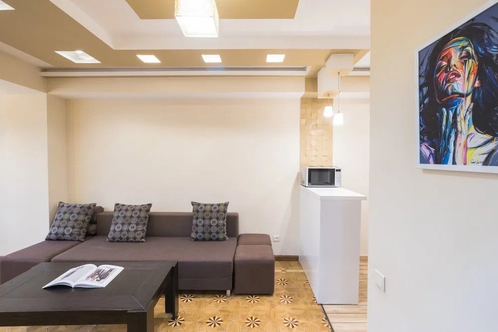 Stay Inn на просп. Маштоца, 40А-7