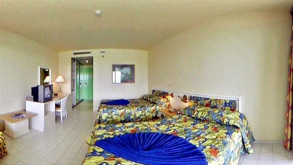 Grand Royal Antiguan Beach Resort