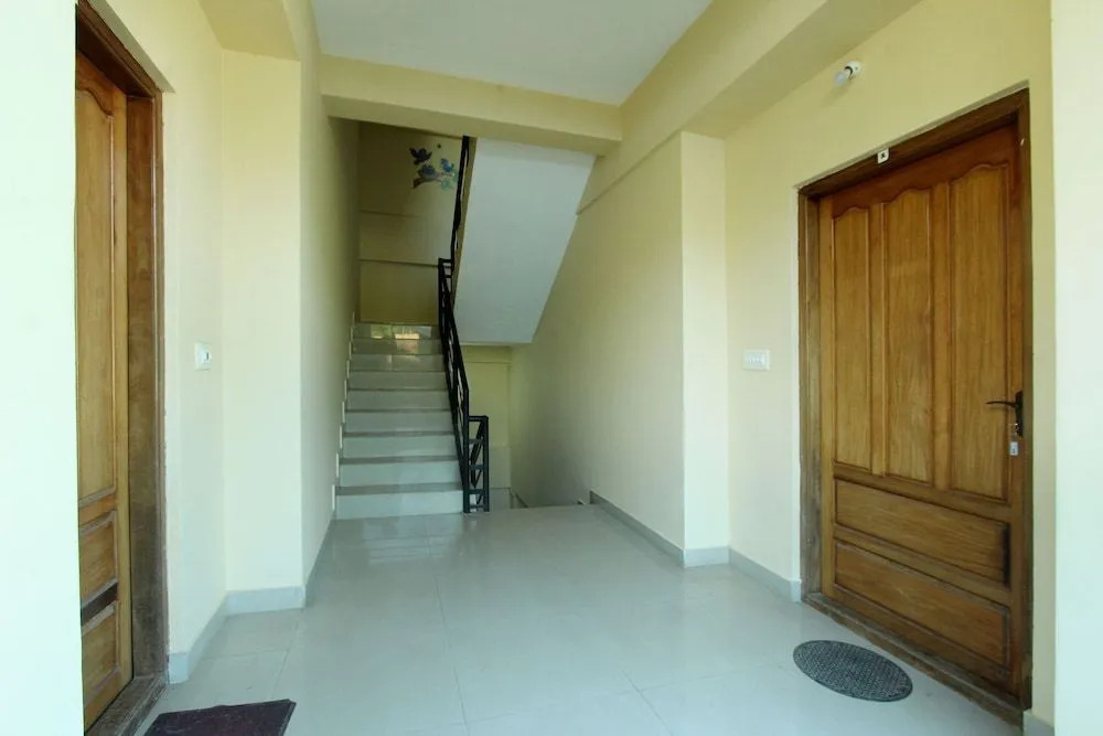 OYO 22514 Live Inn