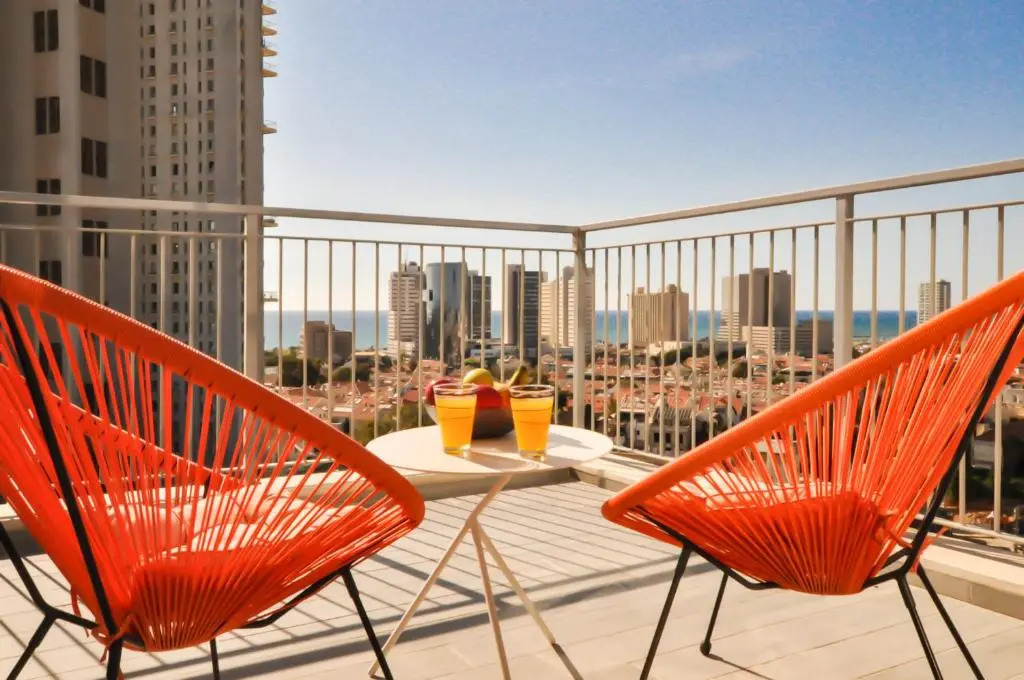 Unique 3 Bdr Penthouse Sea View Florentine #TL48