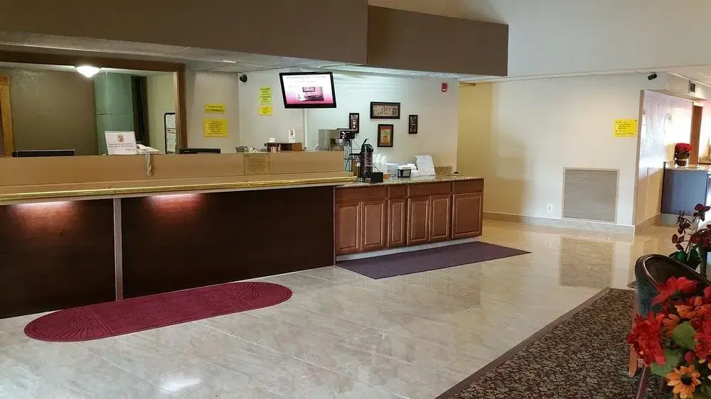 Super 8 Waukesha