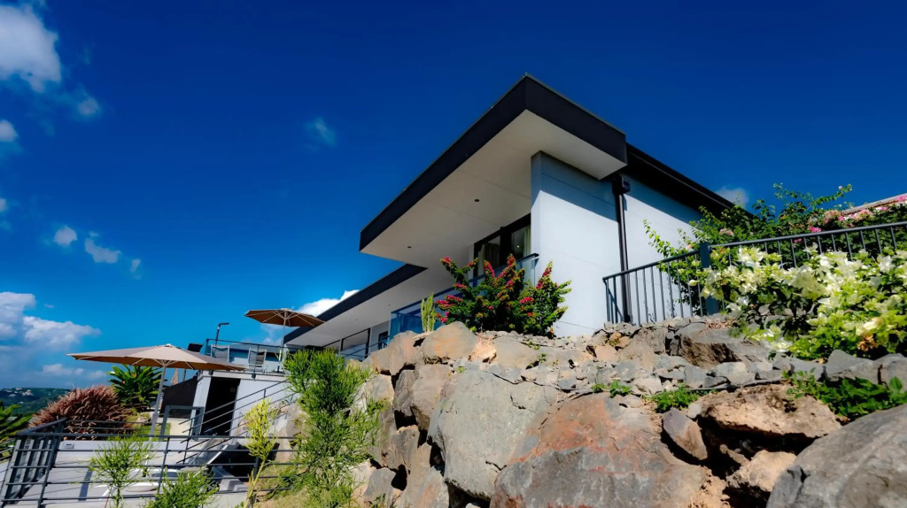 Villa Lembah Giri Villas****