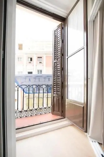 Calle Paz 4