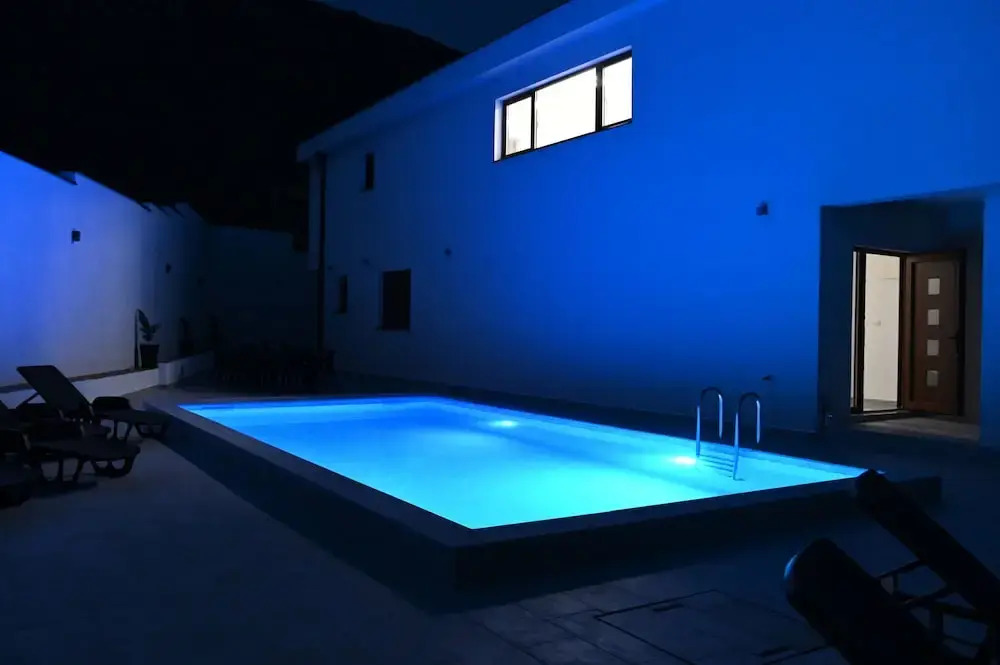 Villa Panorama - Private heated pool and jacuzzi with ocean view