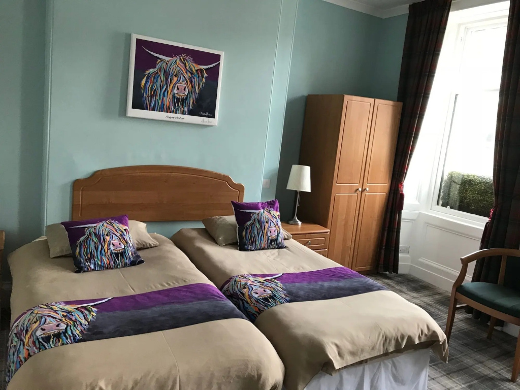 The Waverley Hotel