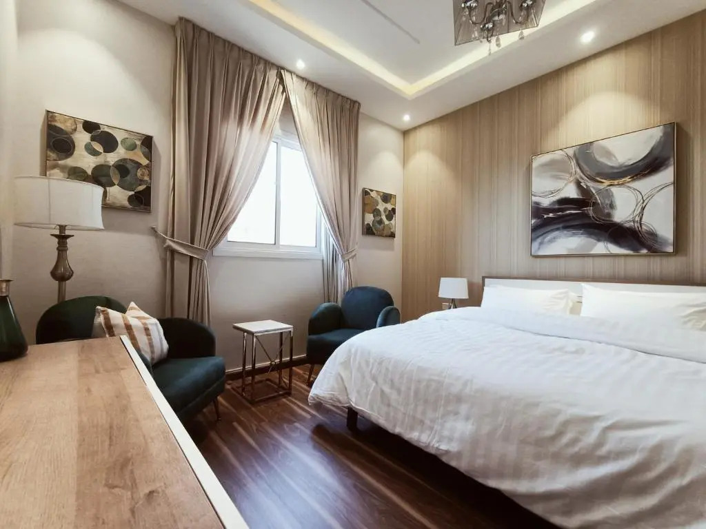 F residence, Elegant & Luxury