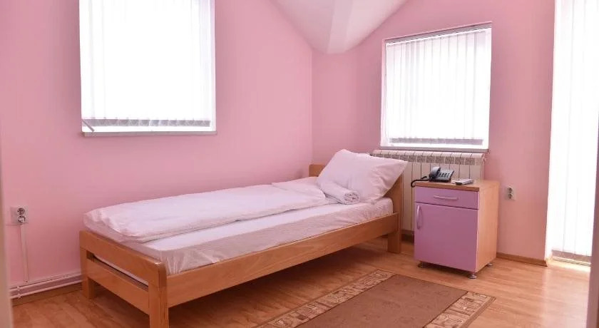 Hostel Mir