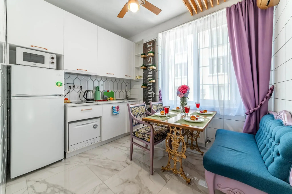 Sun City Apartment (Сан Сити Апартмент) на улице Яна Фабрициуса 23 литера 1