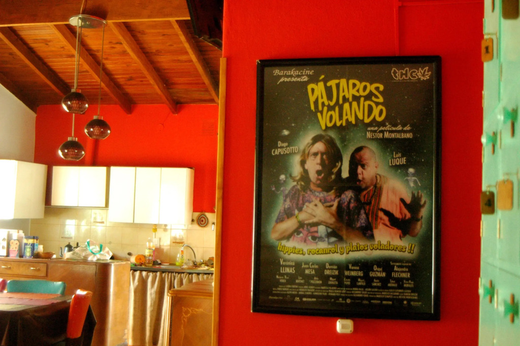 Pajaros Volando Hostel
