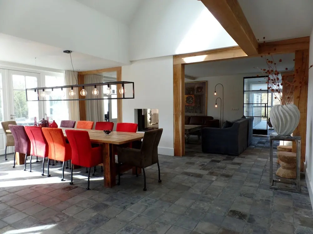 Beautiful Detached 10 Person House Within Walking Distance of the Beach in Ouddorp