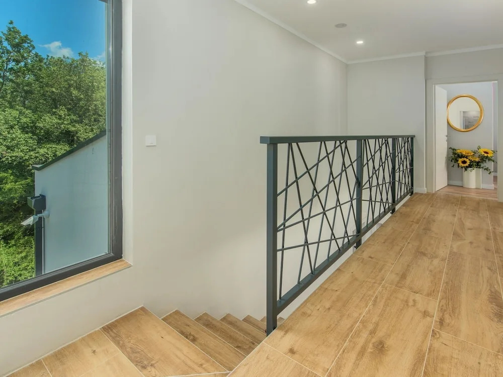 Deluxe Villa in Porec With Wellness Centre & Pool
