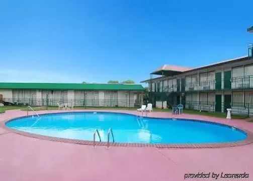 Econo Lodge Benton