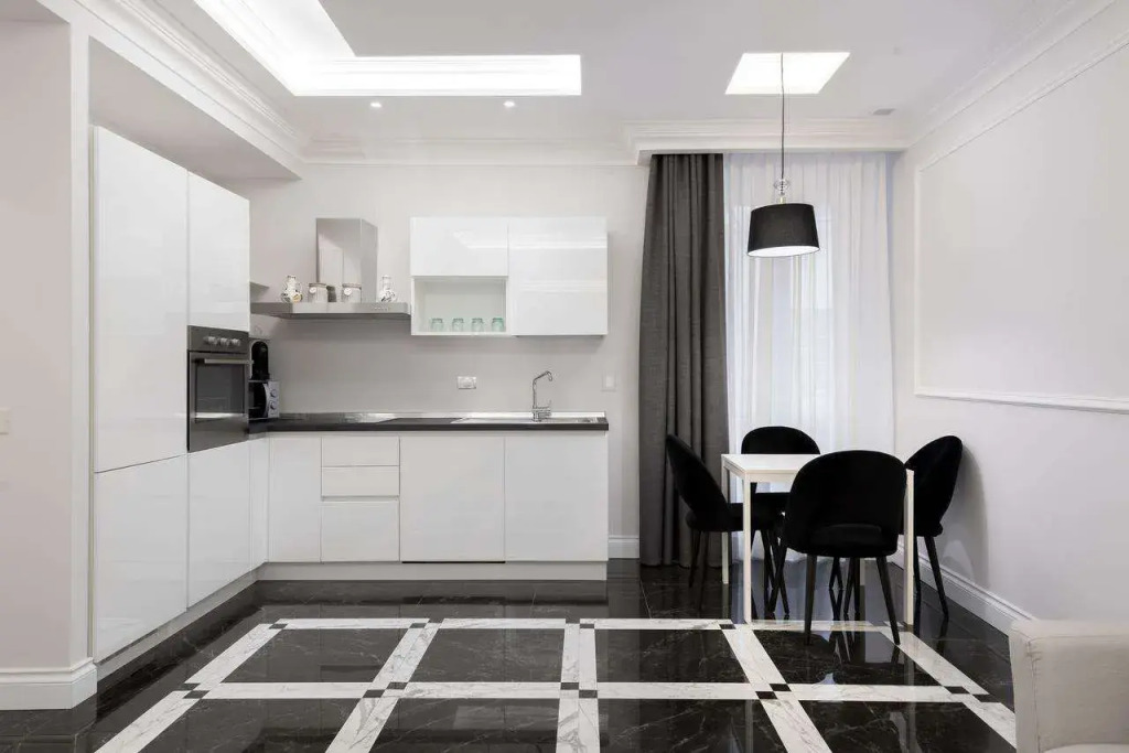 Aurora Luxury Suites