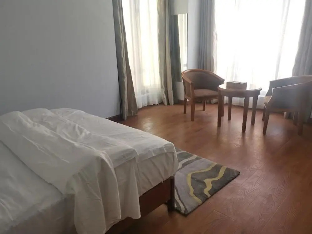 Ludrong Hotel