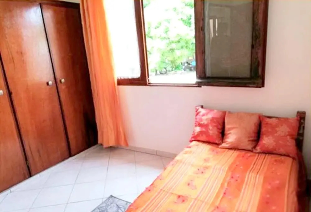 House With 2 Bedrooms In Sainte Anne With Enclosed Garden And Wifi