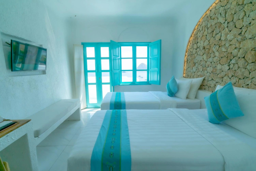 Loccal Collection Hotel Komodo