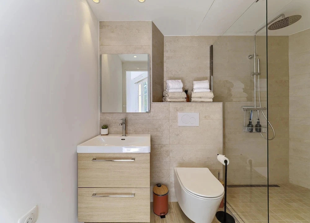Family Apartment in Juan les Pins
