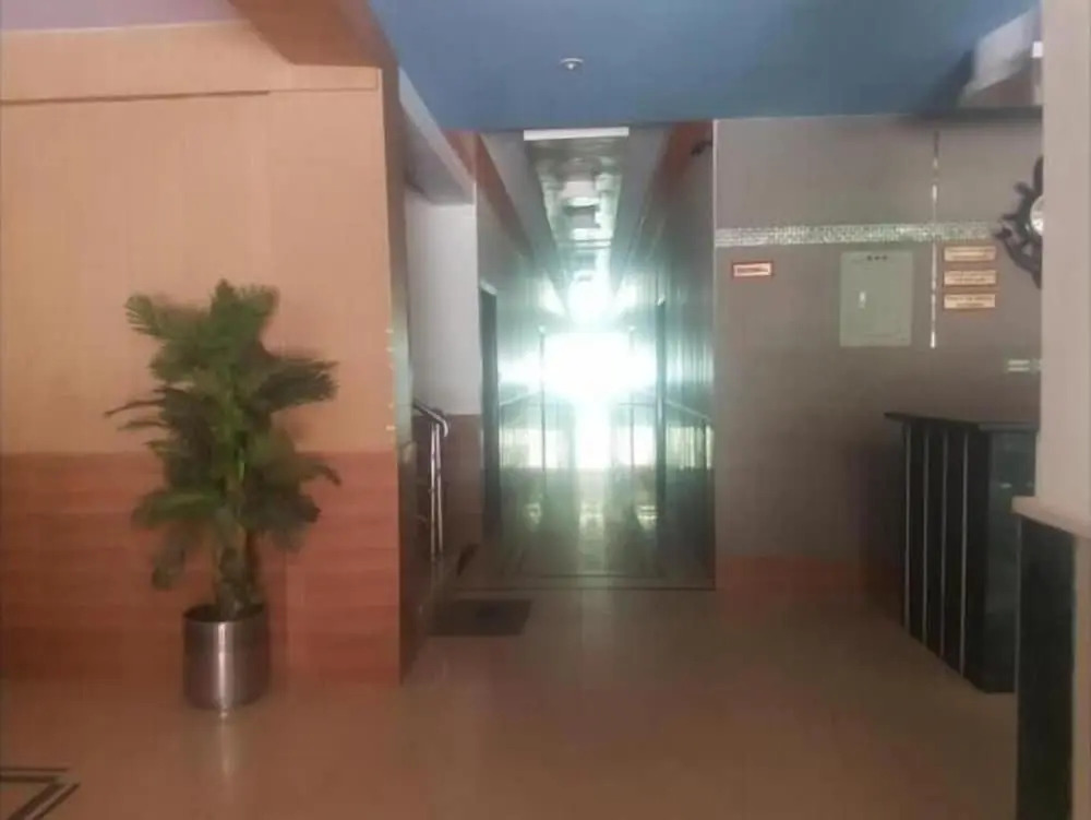 Al Hamrah Hotel