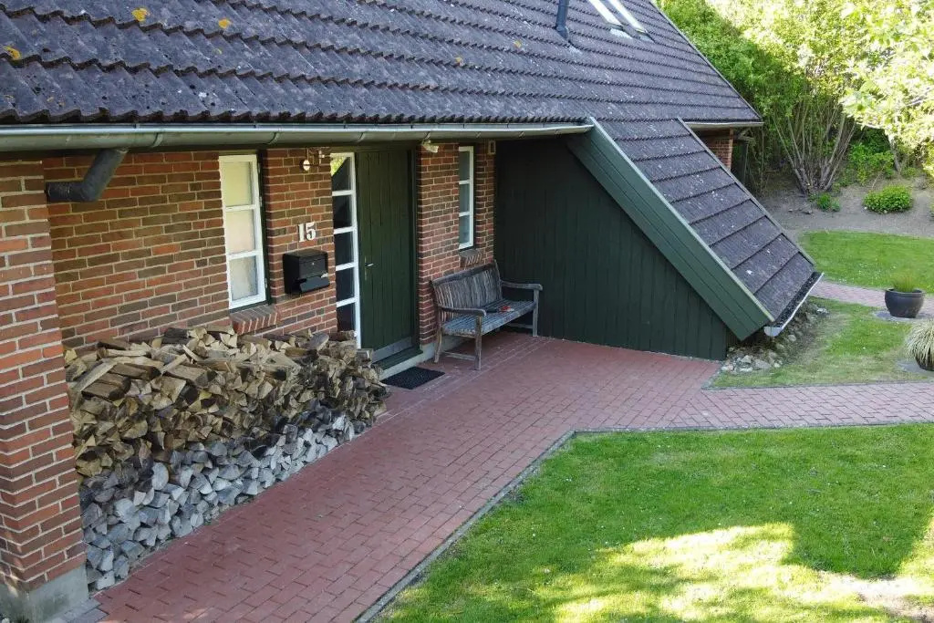 Meisenweg 15 Whg 2 re
