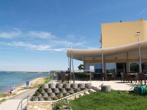 Apartments & Restaurant Condura Croatica Nin-Sabunike