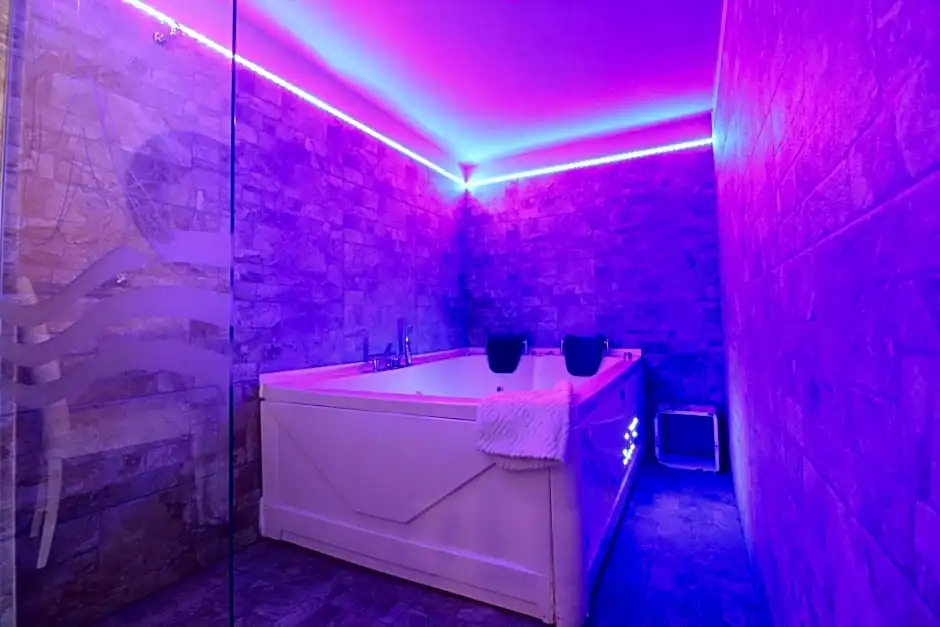 Suite and room