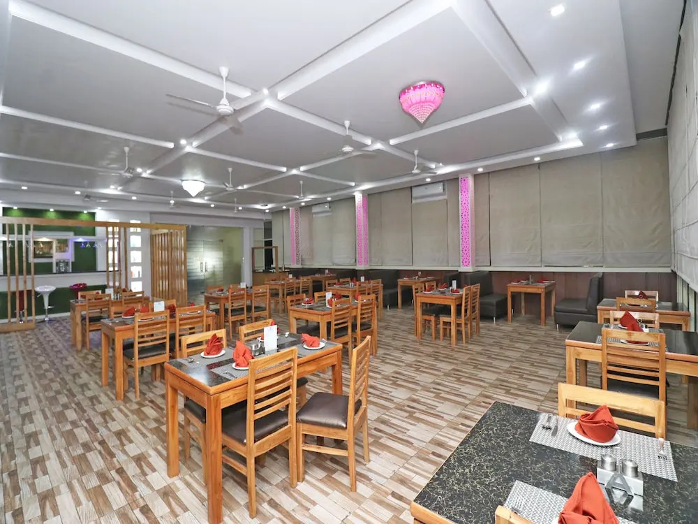 OYO 17422 Sidra Guest House